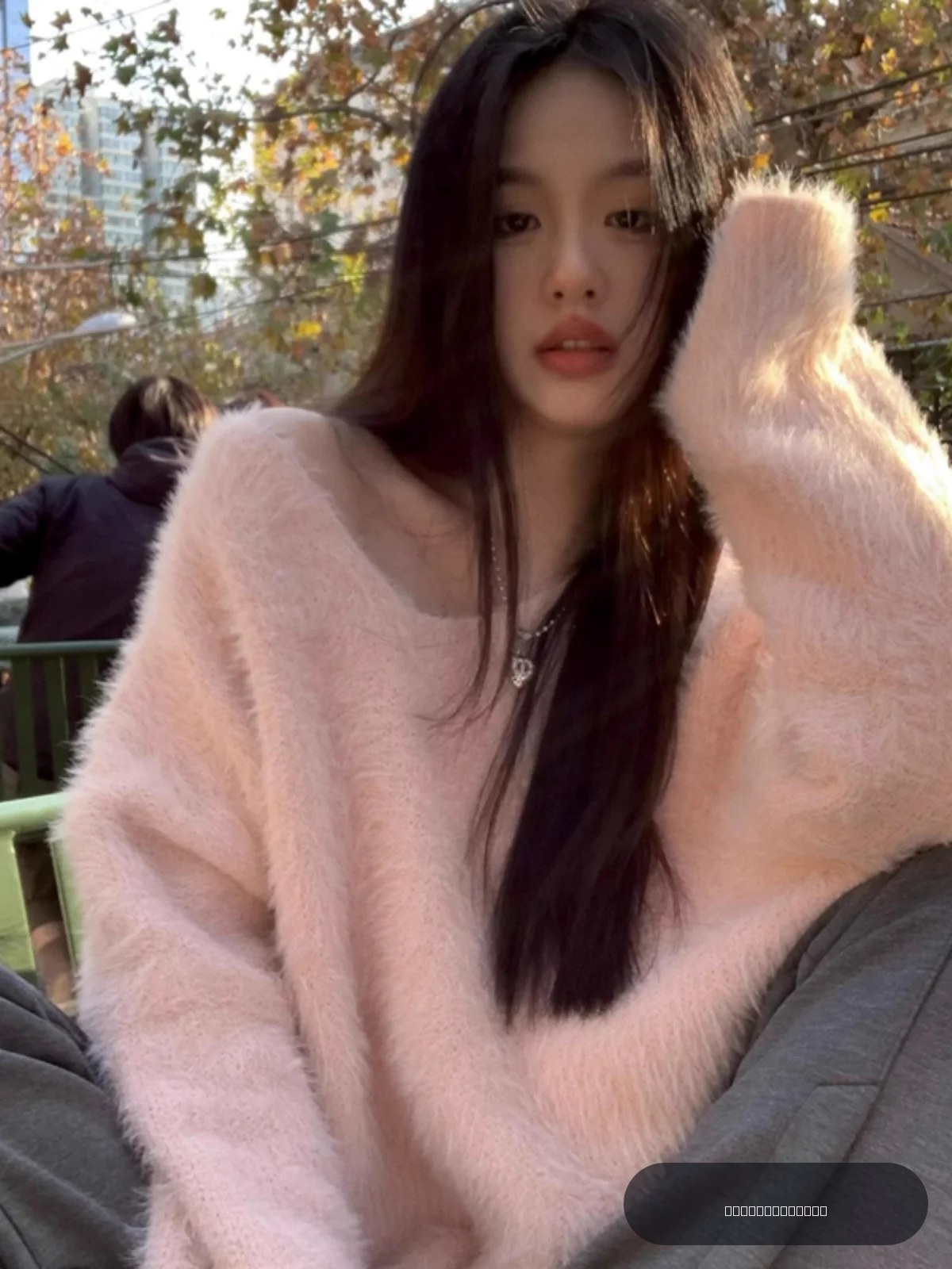 Pull en tricot doux et confortable à col en V pour femme, coupe ample, style coréen, chaud et thermique, à manches longues, mi-longueur, pour l'automne et l'hiver